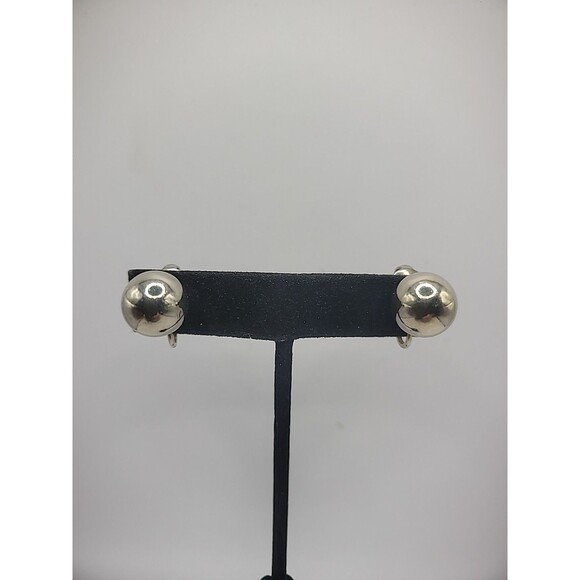 Vintage Earrings Clip On Gold Tone Ball Round Stud Jewelry Costume - Picture 4 of 14